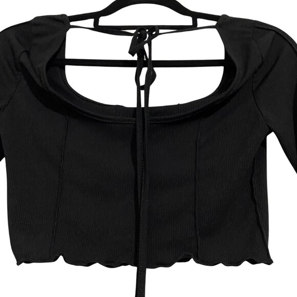 2 for $15 Shein Black Lettuce Trim Bell Sleeve Crop Top Small | Square Neck Y2K - Picture 8 of 11